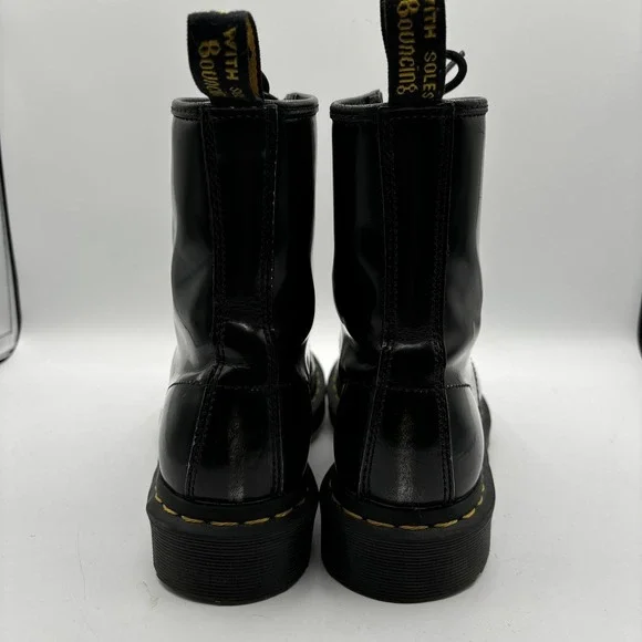 Dr. Martens 1460 Women's US 8 Black Patent Leather 8-Eye Lace-Up Combat Boots - Picture 4 of 16